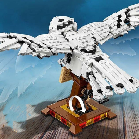 Harry Potter Little Hedwig (75979) Harry Potter Building Blocks Series, 630pcs, Animal Model Set, 2025 Adult Model Set, Festival Gift - Perfect 1:1 Reproduction Compatible with LEGO